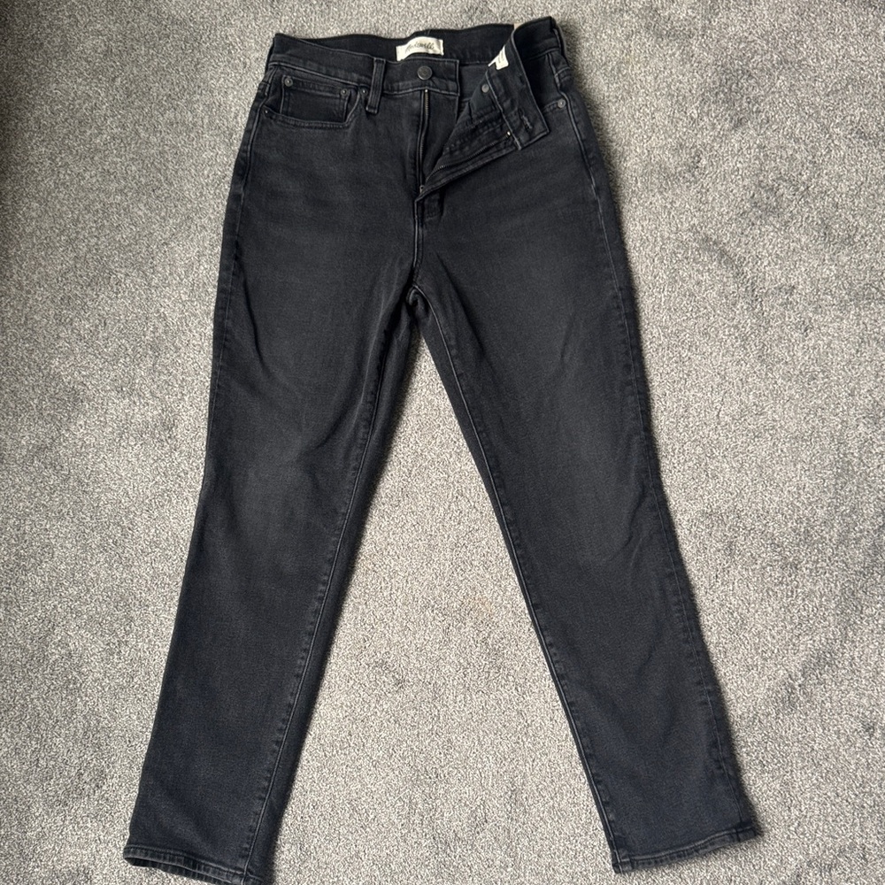 Madewell Women's Dark Gray Straight Leg Jeans